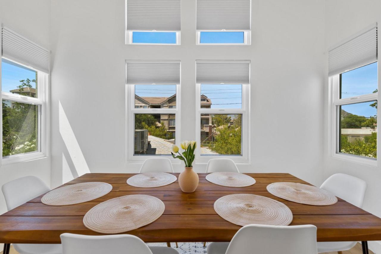 Stylish Phoenix Townhome - Foosball Table, Laundry, Parking! Esterno foto